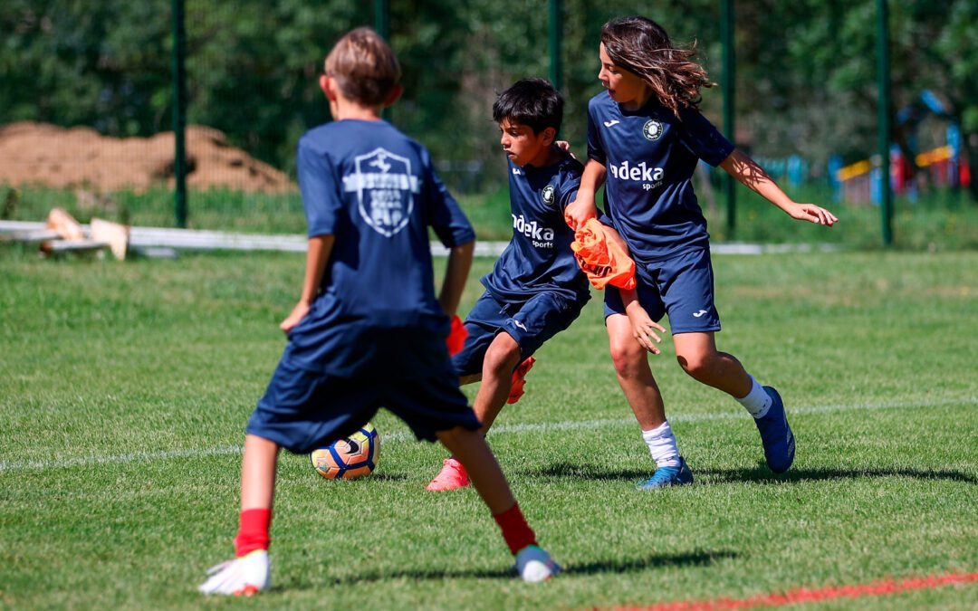 El campus de fútbol de verano Campus PRO está enfocado a fútbol masculino y fútbol femenino.