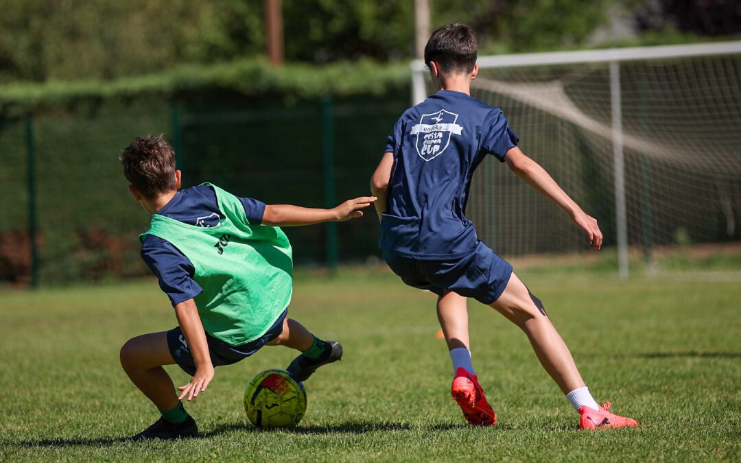 El Campus PRO es un campus de fútbol masculino y femenino en verano.
