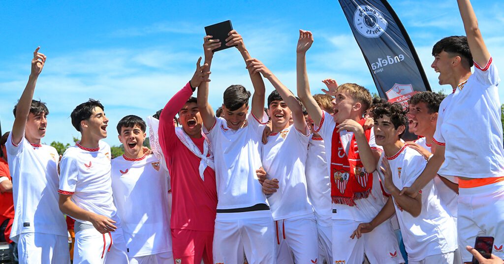 El Sevilla FC jugará el torneo internacional de fútbol en Girona Costa Girona Cup Easter 2026