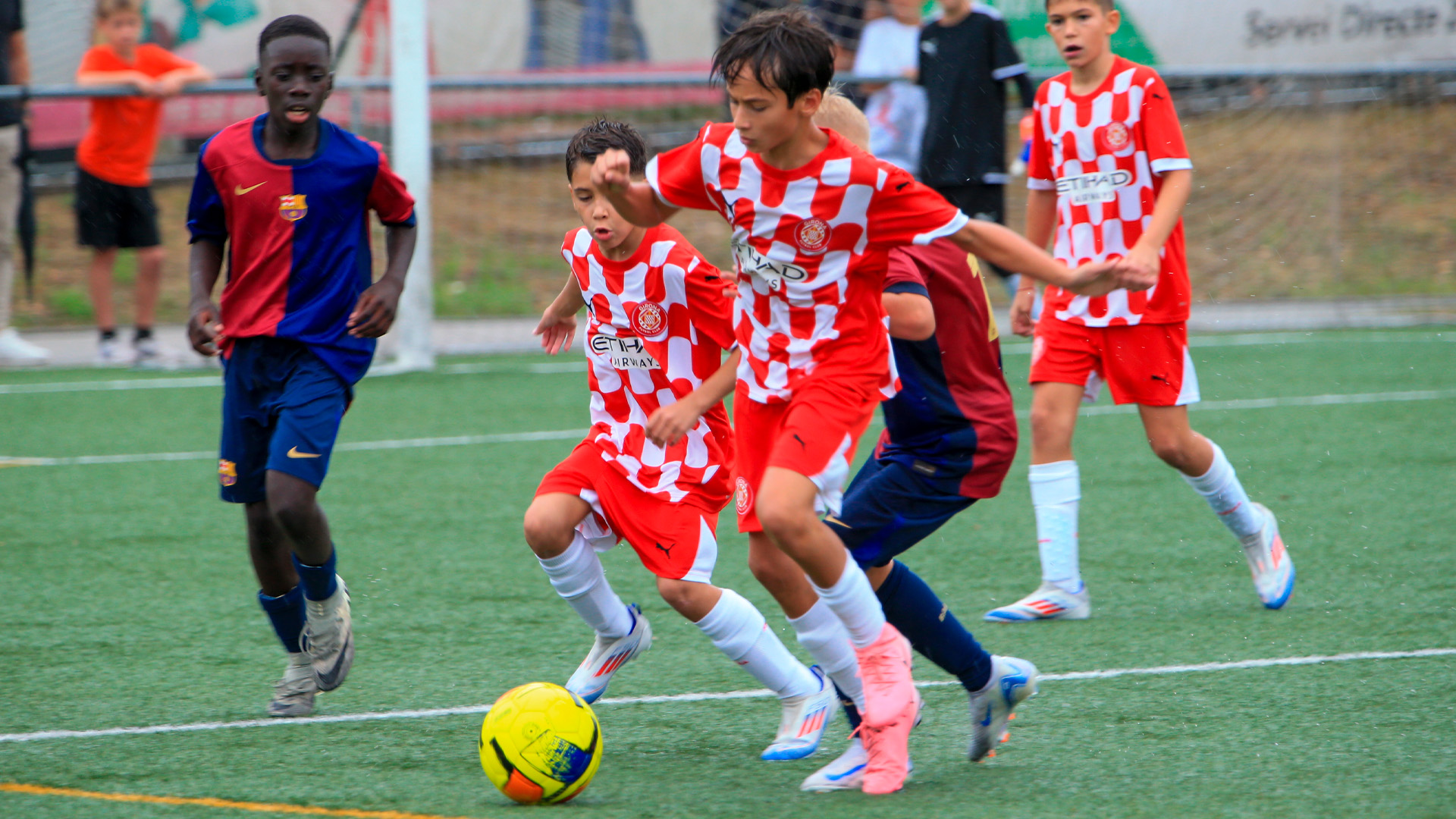 El Girona FC ha confirmado su participación en el torneo de fútbol Endeka Sports Cup Salou de carnaval.