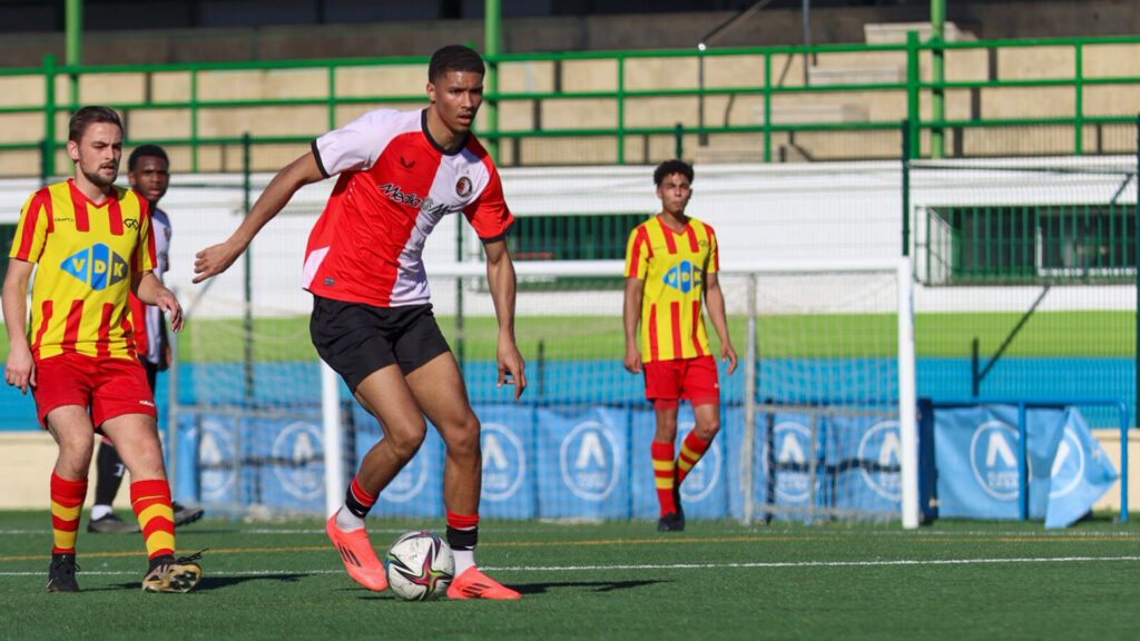 El SC Feyenoord jugará el torneo de semana santa Costa Girona Cup 2025.